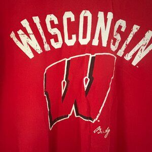 Brand New Wisconsin Womens Tshirt Medium